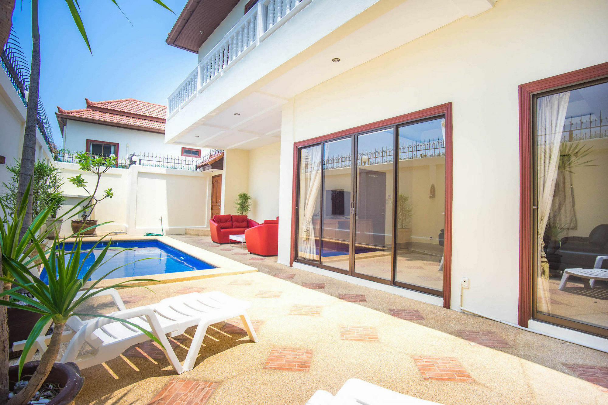 Pattaya Holiday Villas Bang Lamung Exteriör bild