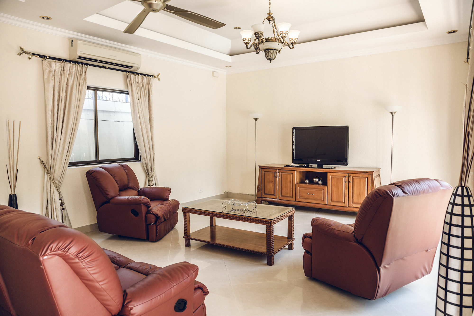 Pattaya Holiday Villas Bang Lamung Exteriör bild